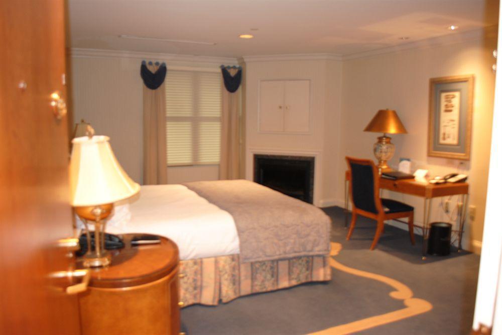 The Cincinnatian Curio Collection By Hilton Bagian luar foto